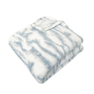 Taiga Marble Loft Fleece Throw Blanket White/Blue - Décor Therapy