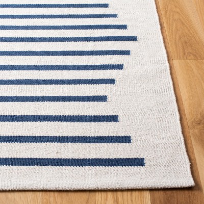 Ivory and Navy Handwoven Cotton 4' x 6' Reversible Rug