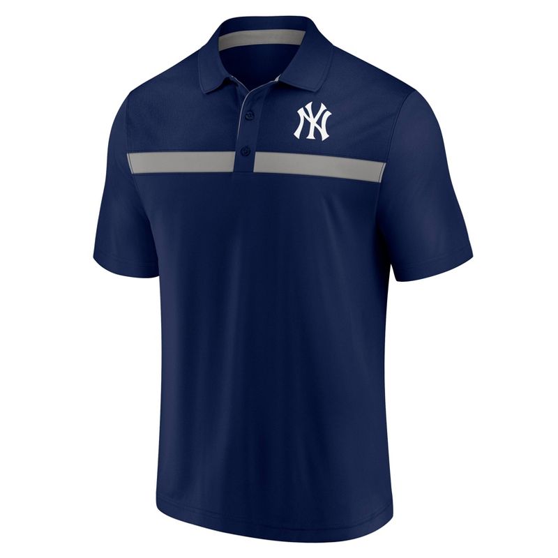 MLB New York Yankees Men's Polo T-Shirt, 2 of 4