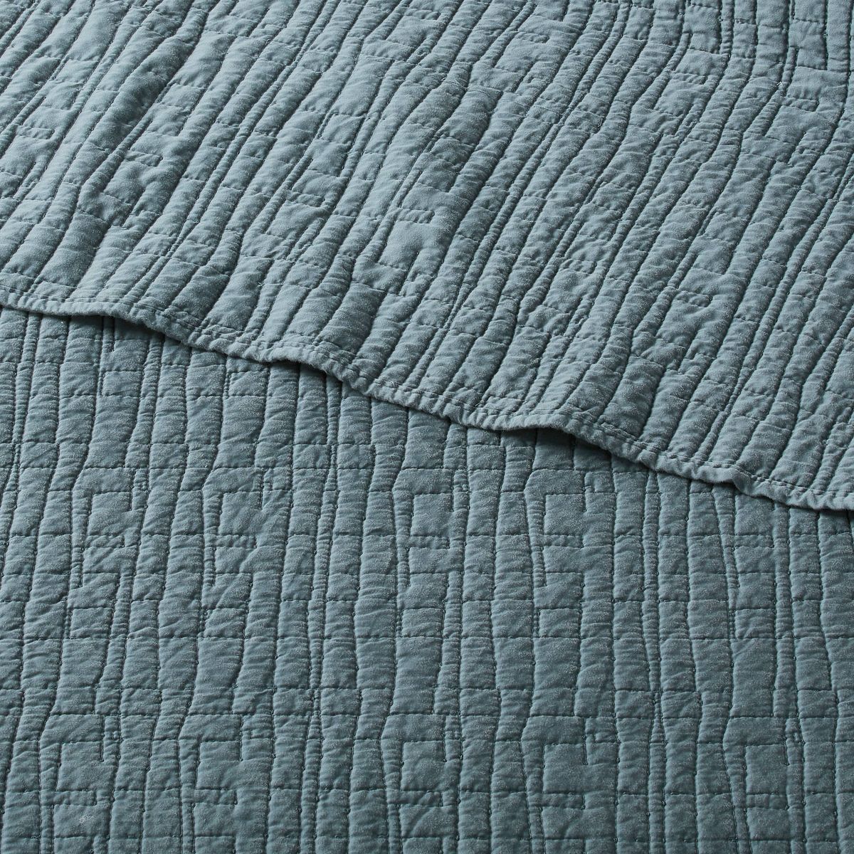 TENCEL® Quilt - Threshold™ - thumbnail 3