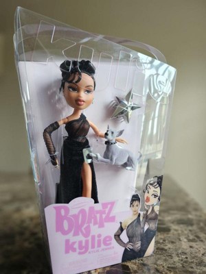 Bratz x Kylie Jenner - Poupée Mannequin Day - Poupée à