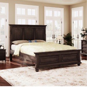 Queen/King Size Platform Bed with High Headboard, Vintage Pinewood Bed Frame, Traditional Style - ModernLuxe - 1 of 4