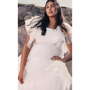 Women's Plus Size Sweetheart Tulle Maxi Dress - coconut | CITY CHIC - 1 of 4
