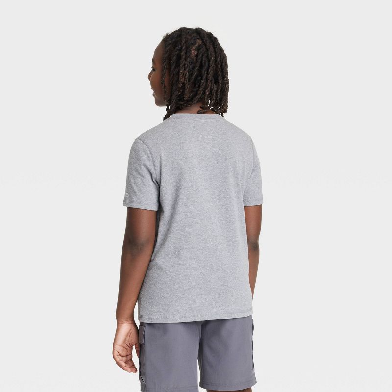 Boys&#39; 2pk Core Short Sleeve T-Shirt - All In Motion™, 4 of 5