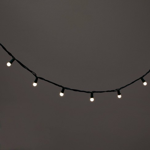 green string of lights