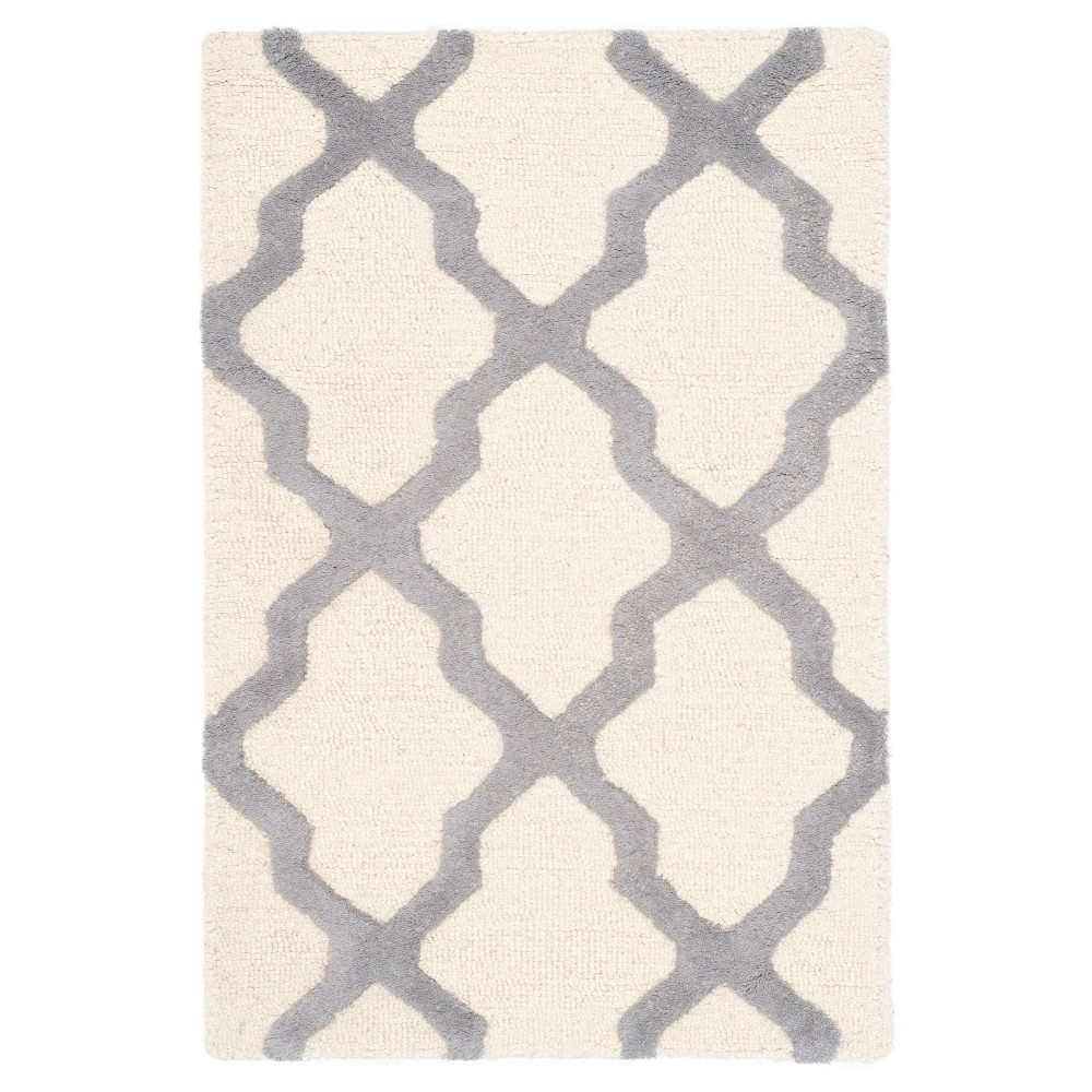 Maison Textured Rug - Ivory / Silver (2'x3') - Safavieh