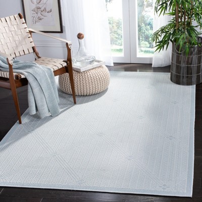 Gray Synthetic Rectangular Stain-Resistant Area Rug 4'5" x 6'5"