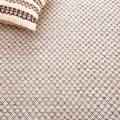 Beige Handmade Wool 4' x 6' Rectangular Rug