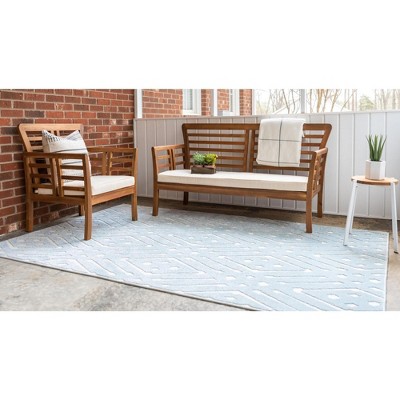 Light Blue Geometric 4' x 6' Synthetic Outdoor Area Rug