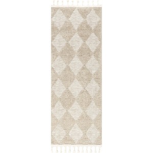 Nuloom Marissa High/Low Diamond Tassel Indoor Area Rug - 1 of 4