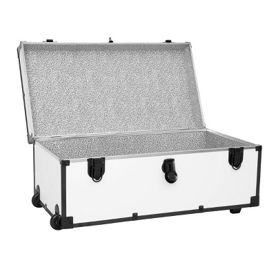 Save 24% • Seward Trunk 30