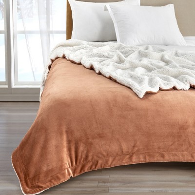 Plush Throw Blanket with Faux Shearling Reverse - Great Bay Home