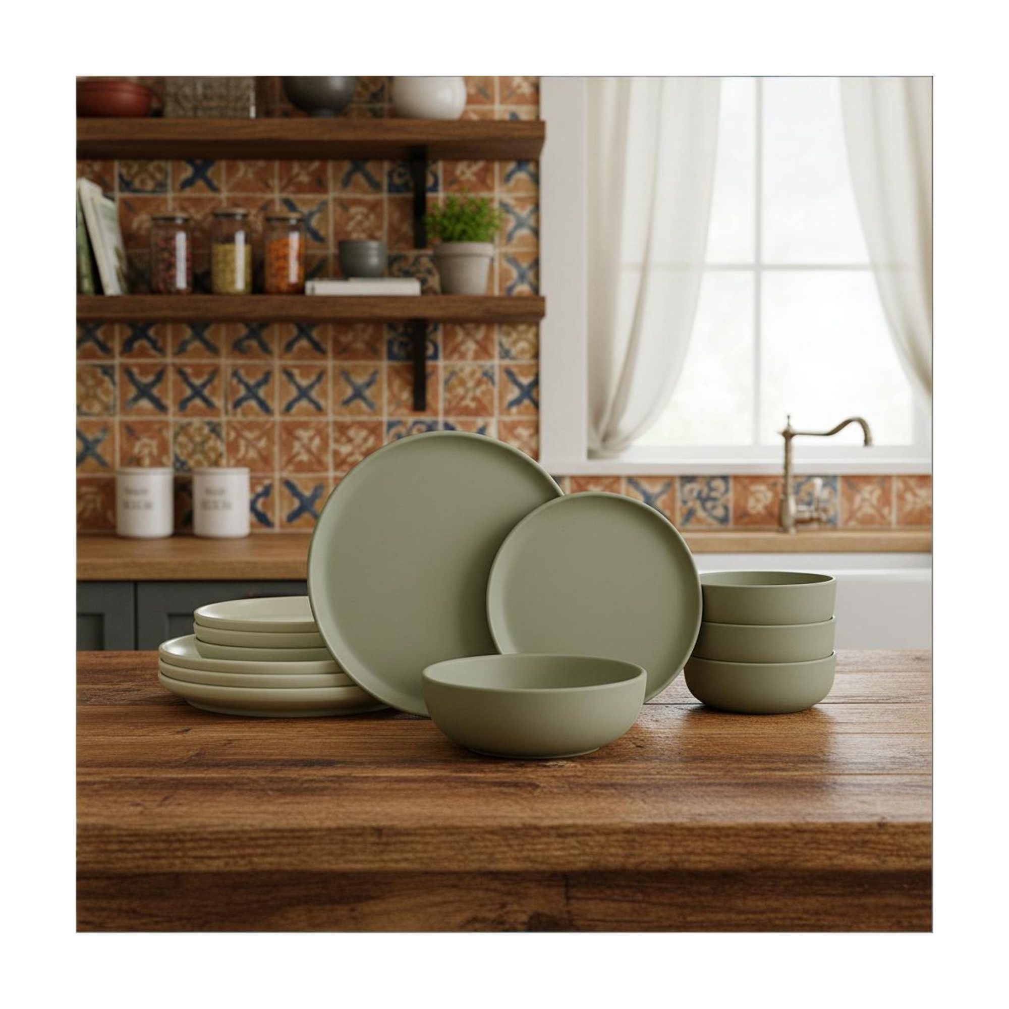 Green Porcelain 12-Piece Dinnerware Set for 4