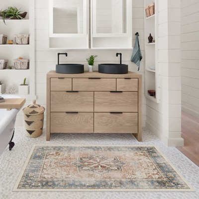 Kamran Blue and Coral Vintage Washable 5' x 7' Area Rug