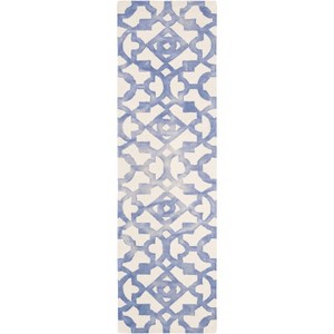 Dip Dye DDY717 Hand Tufted Indoor Rugs - Safavieh - 1 of 4