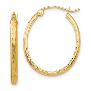 Black Bow Jewelry 2.5mm x 26mm 14k Yellow Gold Diamond-Cut Oval Hoop Earrings - 1 of 4