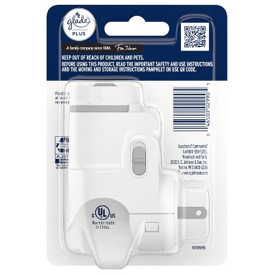 White Plastic Plug-In Scented Oil Warmer with Smart Light Technology