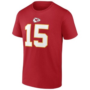 NFL Kansas City Chiefs Men's Patrick Mahomes #15 Short Sleeve Core