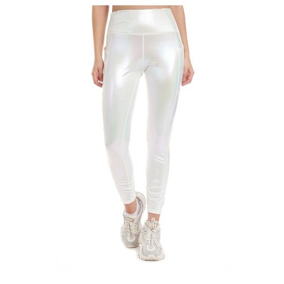 white yoga leggings