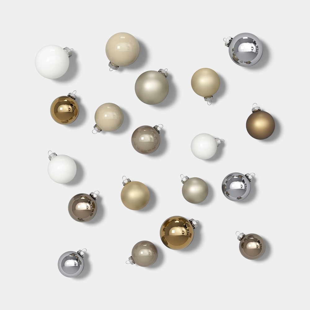 42ct Round Glass Christmas Tree Ornament Set Gold/Champagne/White - Wondershop™