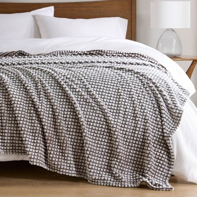 Sapphtopaz 1PC Carved Microvelour Plush Blanket, All seasons Back Printed Cooling Blanket Throw Blanket, Machine Washable for Living Room or Bedroom
