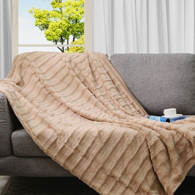 Cheer Collection Ultra Soft Faux Fur Throw Blanket - Sand (50