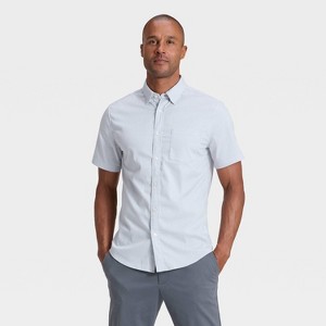 Men's Comfort Wear Short Sleeve Shirt - Goodfellow & Co™ - 1 of 3