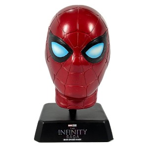 Eaglemoss Limited Eaglemoss Marvel Museum Scaled Replica | Iron Spider-Man Mask - 1 of 4