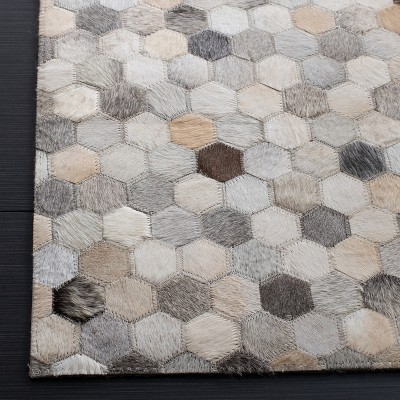 Handmade Ivory Geometric Cowhide Runner Rug 2'3" x 7'