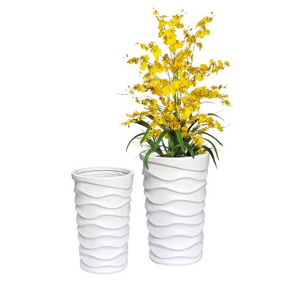 Set of 2 White Wavy MgO Indoor/Outdoor Planters