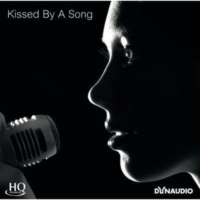 Various Artists - Kissed By A Song (Various Artists) (CD)
