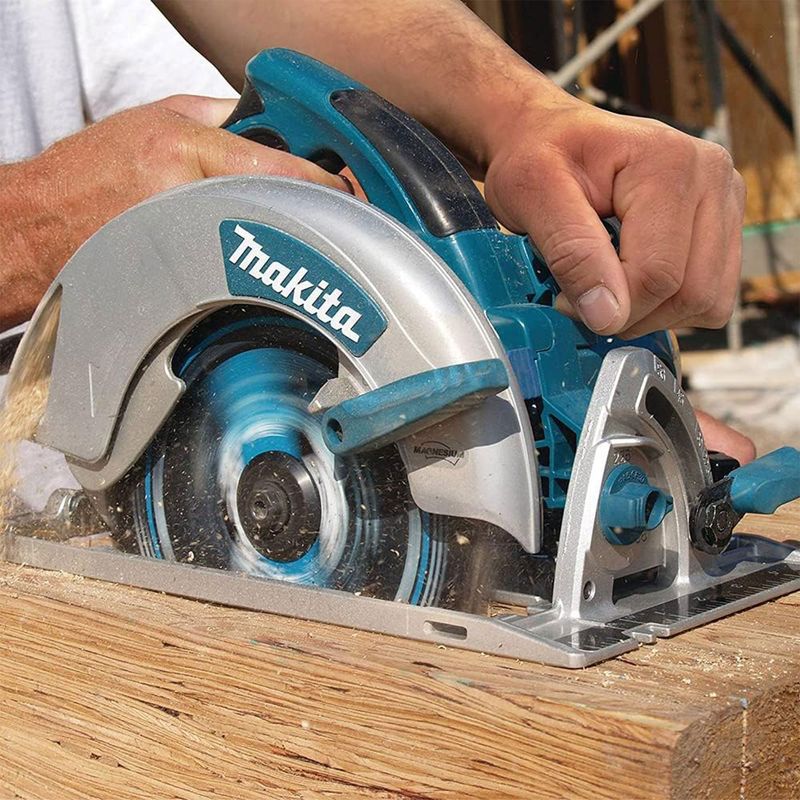 Makita 10.6 Pound Lightweight Magnesium 7.25 Inch Corded Circular Saw with Built In LED Lights, 15 Ampere Motor and Rubberized Handle, Blue, 5 of 8