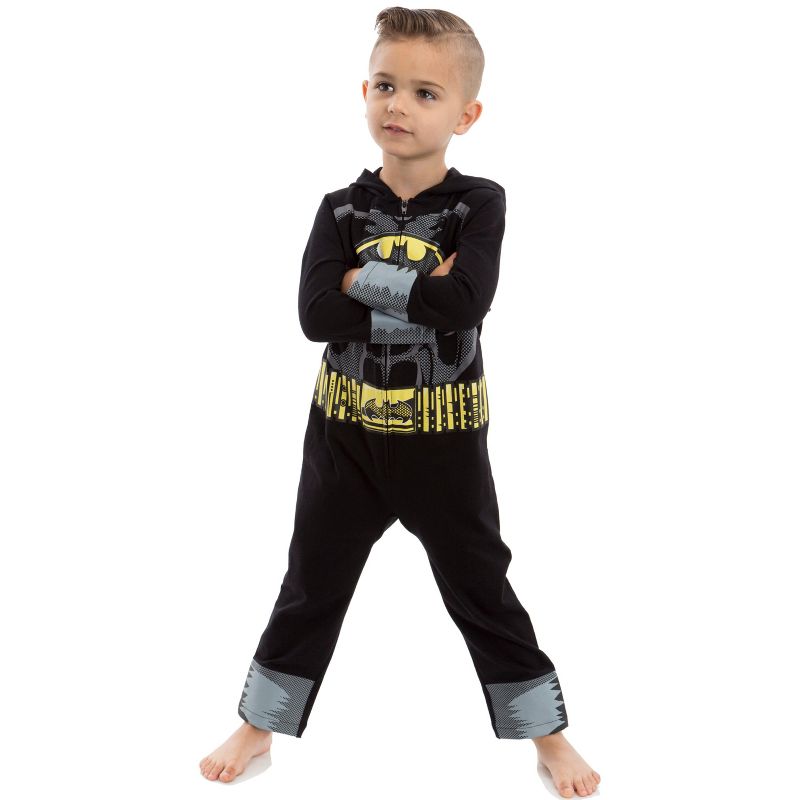 WARNER BROS Justice League Batman Baby Zip Up Cosplay Costume Coverall and Cape Newborn to Little Kid , 5 of 8