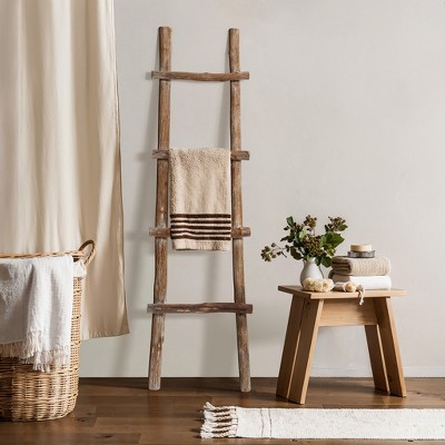 Natural Solid Wood 59-Inch 4-Rung Rustic Blanket Ladder