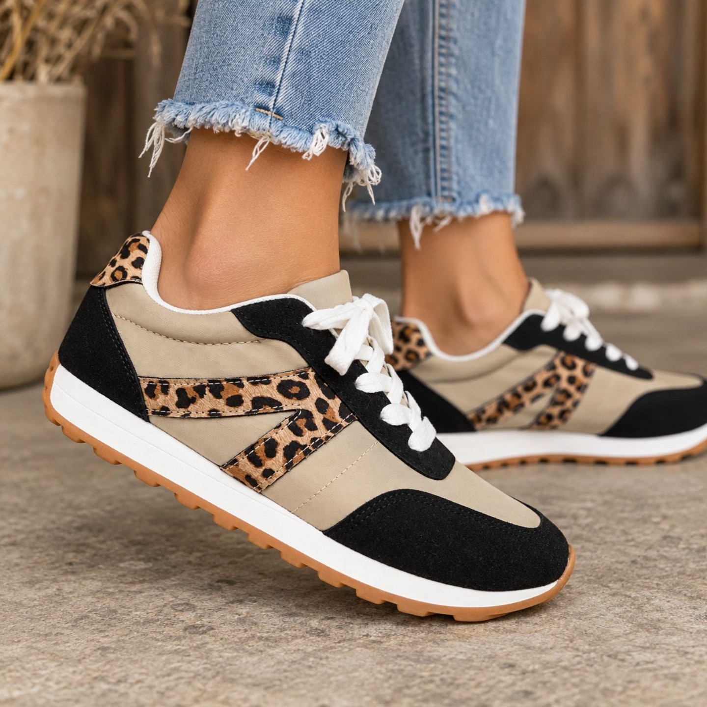 Женские кроссовки Very G Joel Lace Up Fashion Sneaker, Black Leopard, цвет: Чёрный — фото 2