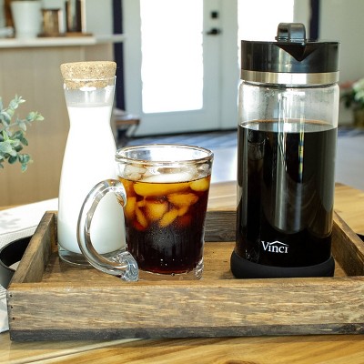 Experience the revolution in cold brew coffee with the Cold Brew Electric Coffee Maker. This innovative device has been meticulously designed to deliver the perfect cup of cold brew goodness. Harnessing the power of an electric brewing process, it ensures a smooth and richly flavored coffee that boasts significantly less acidity.