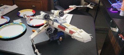 Brickfinder - LEGO Star Wars UCS X-wing Starfighter 75355