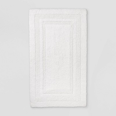 20"x34" Performance Cotton Reversible Bath Rug White - Threshold™