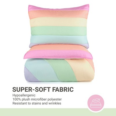 Pink Twin Microfiber Rainbow Quilt Set with Sham