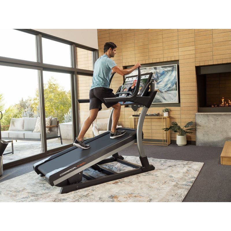 NordicTrack Commercial X32i Electric Treadmill, 4 of 13