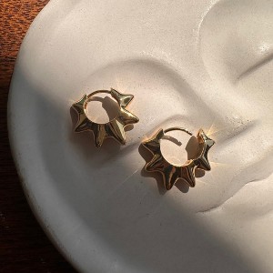Love & Light Hoops in Gold, Silver - Honeycat - 1 of 4