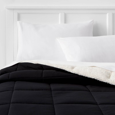 Full/Queen Sherpa Washed Microfiber Reversible Comforter Black - Room Essentials™