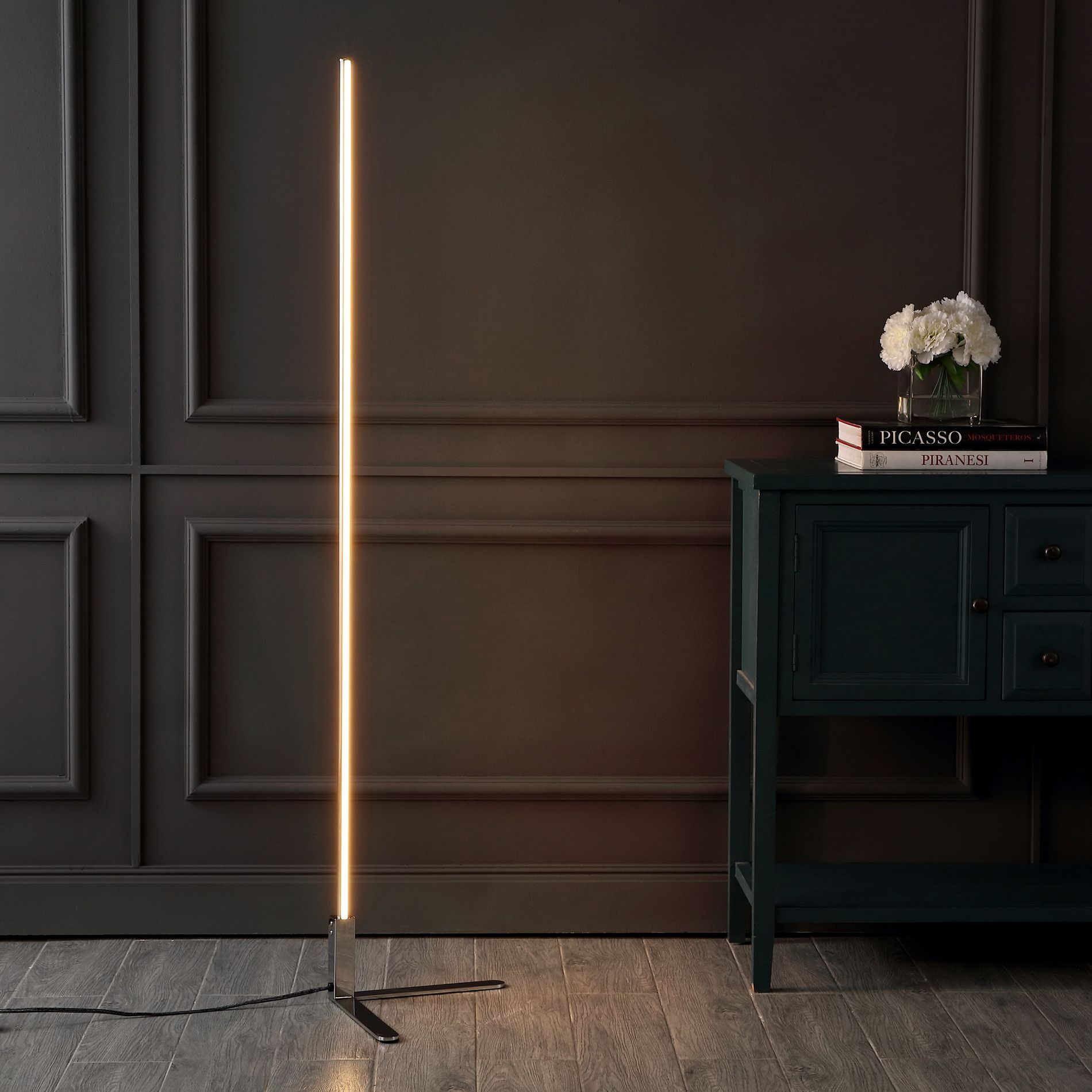 JONATHAN Y Potts 60.5" Modern Contemporary Aluminum/Iron Integrated LED Post Floor Lamp, Chrome