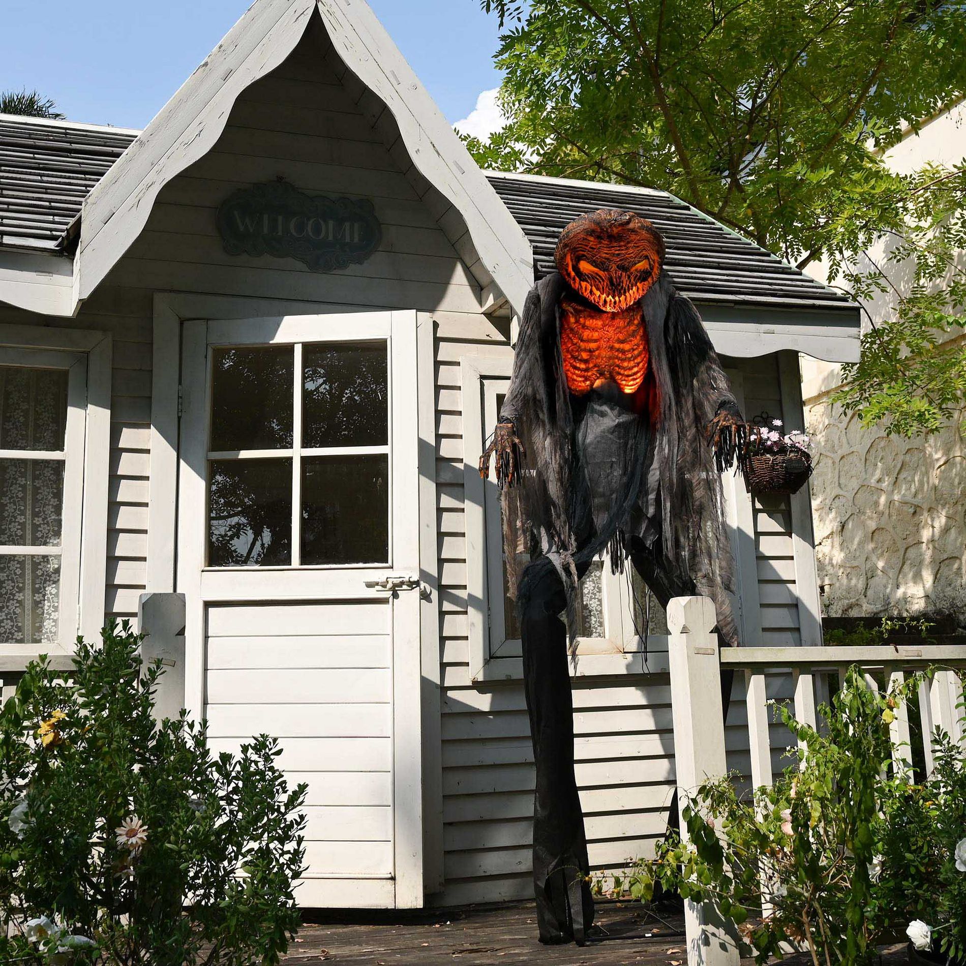 Yescom Scary Animated Pumpkin Halloween Jack-O-Lantern Decor 7 Ft for Party Outdoor Yard Decoration 2025