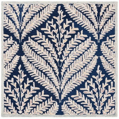 Capri CPR208 Tufted Indoor Rug - Safavieh