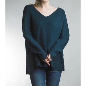 Women's V-neck Tunic Cozy Sweater - TEMPO PARIS - 1 of 3