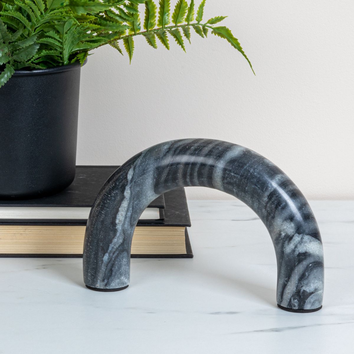 Storied Home Marble Arch Tabletop Shelf Décor - thumbnail 8