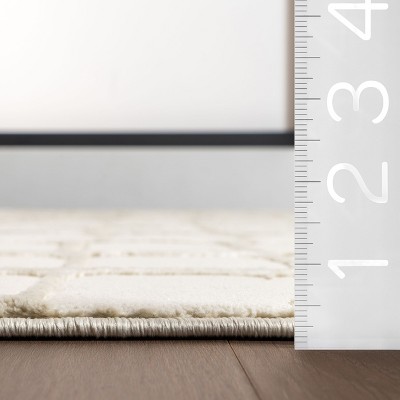 Eunice 2' x 3' Off-White Geometric Washable Area Rug