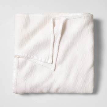 Full/queen Solid Plush Bed Blanket True White - Room Essentials™ : Target