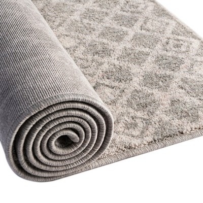 Eco-Friendly Gray Trellis Rectangular Indoor Rug